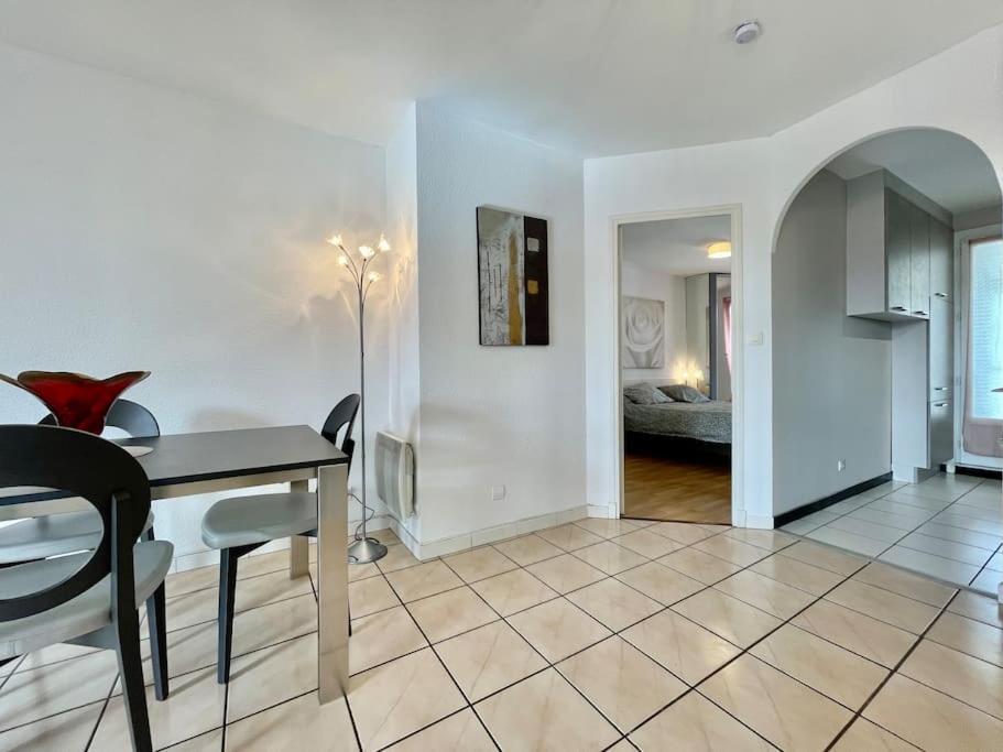 Duplex 70M2 - Vue Cite Medievale - Parking Gratuit 卡尔卡松 外观 照片