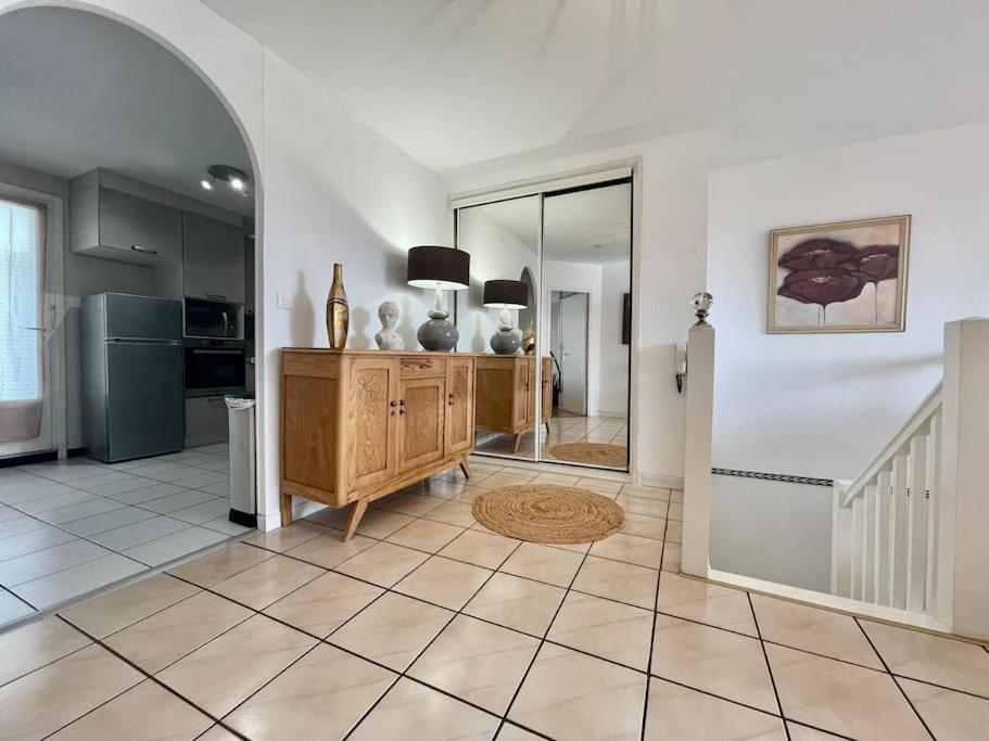 Duplex 70M2 - Vue Cite Medievale - Parking Gratuit 卡尔卡松 外观 照片